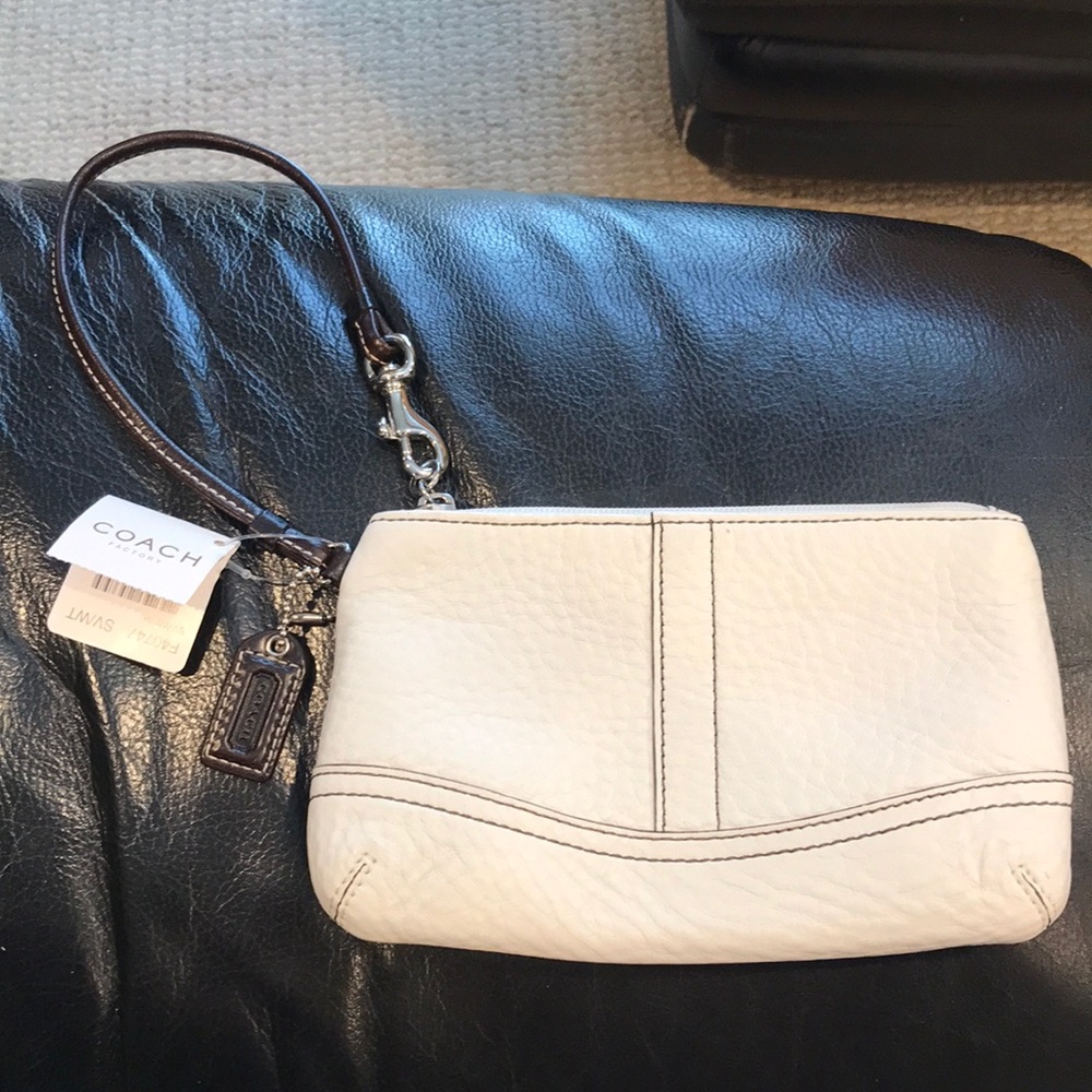 Coach Pebble Duff Wristlet Never Used! With Tags!